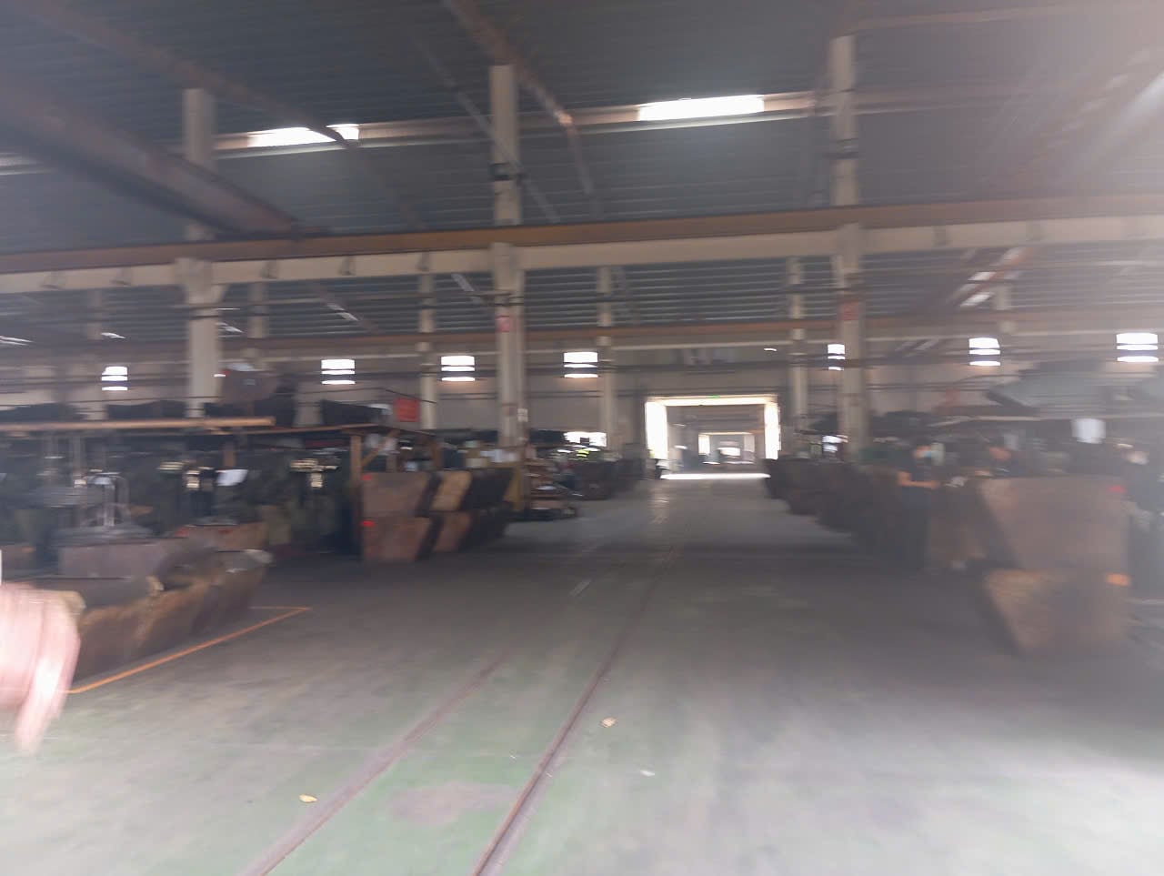 Polishing fastener